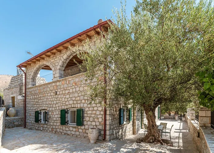 Peaceful Refuge In Mani 1 Hébergement de vacances